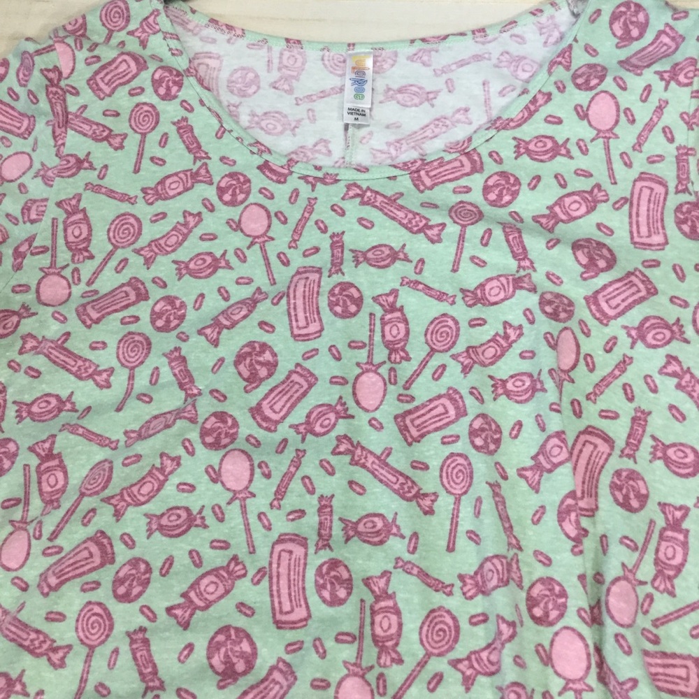 Lularoe Perfect Tee With Candy Pattern - image 5